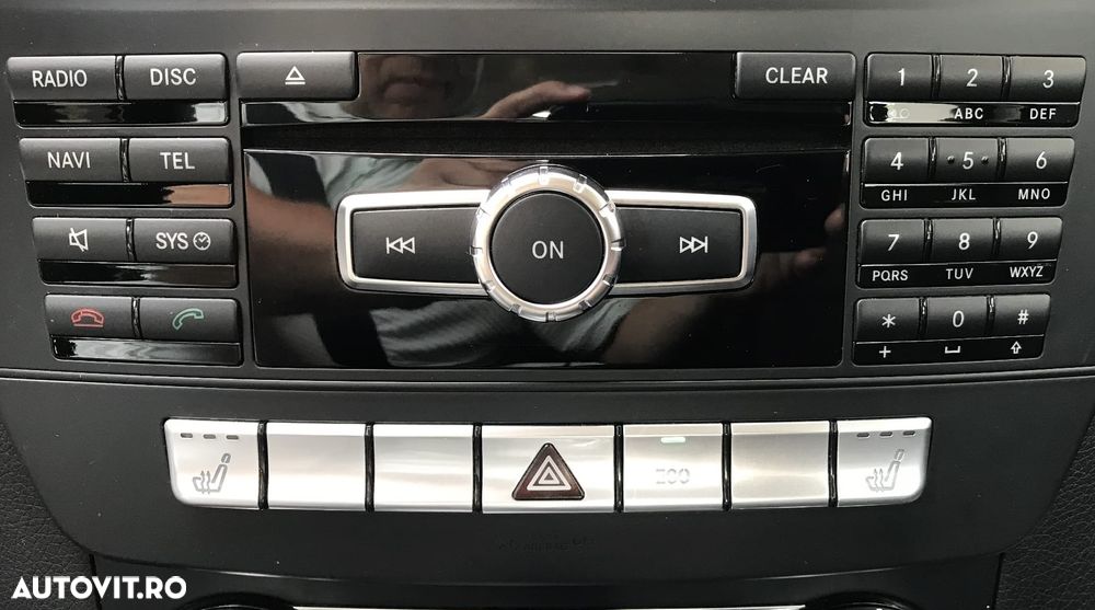 Mercedes-Benz C 220 CDI DPF (BlueEFFICIENCY) 7G-TRONIC - 26