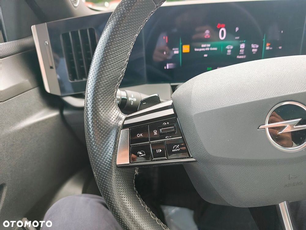 Opel Astra 2023