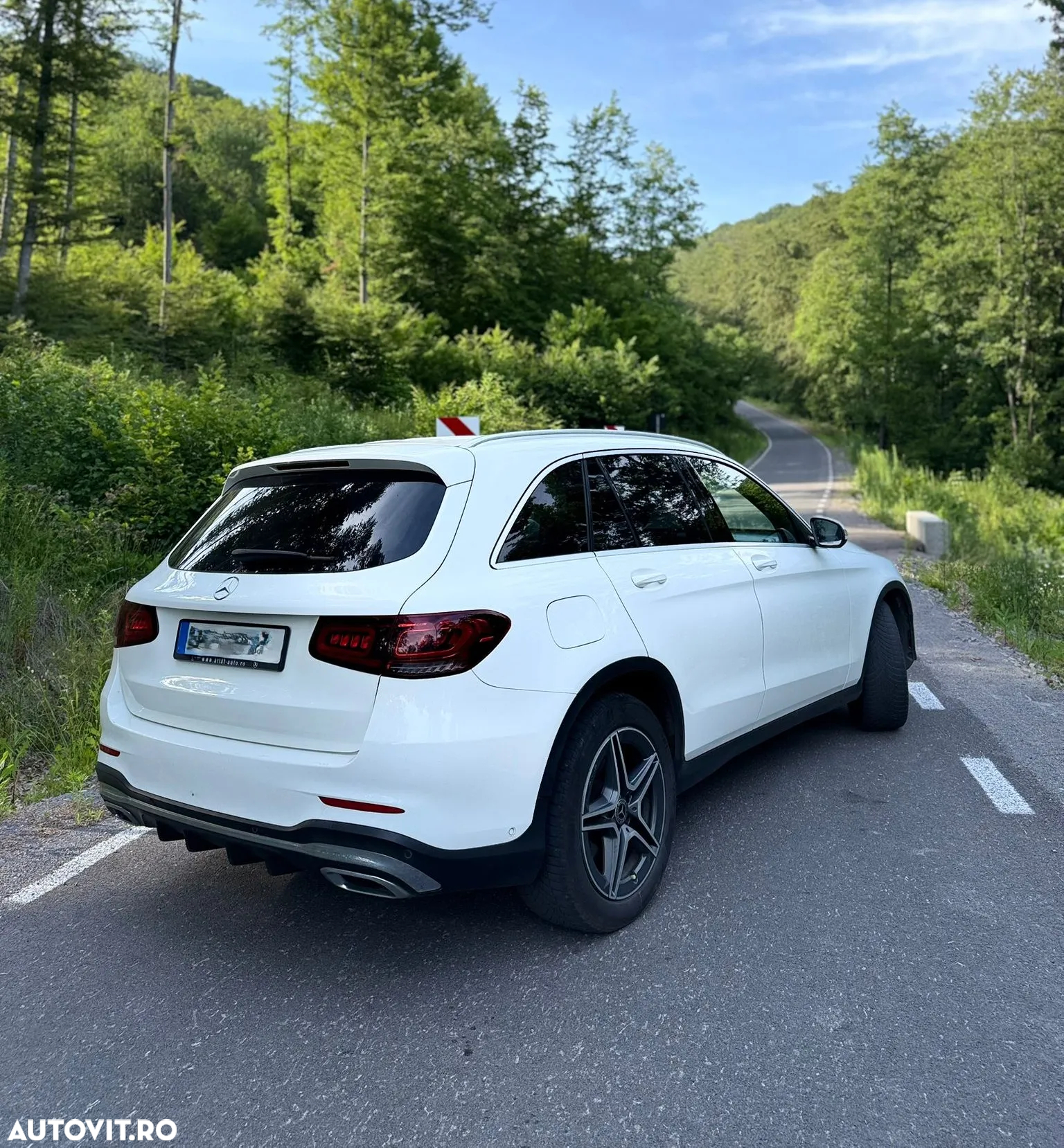 Mercedes-Benz GLC 200 d 4MATIC - 2