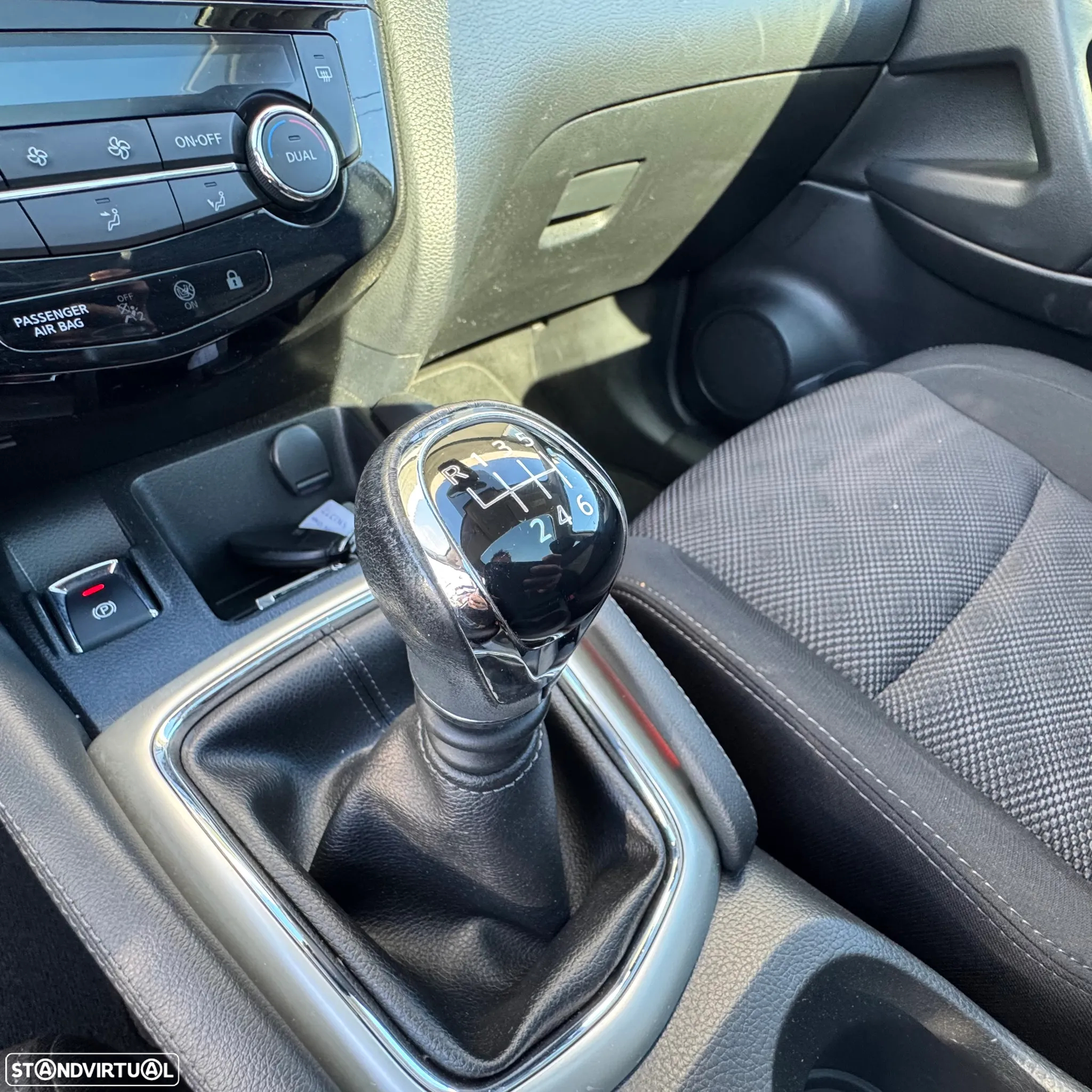 Nissan Qashqai 1.5 dCi Tekna - 24