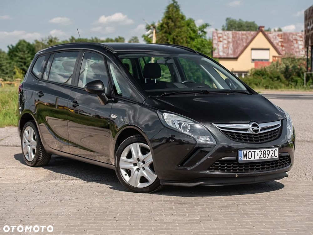 Opel Zafira - 1