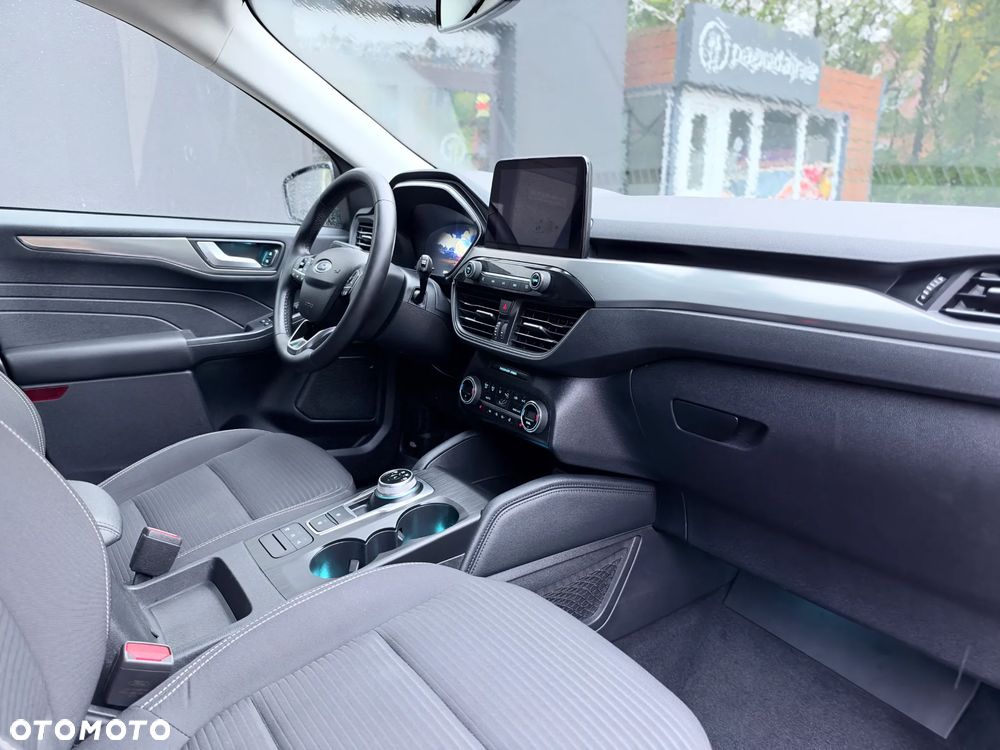 Ford Kuga 2.0 EcoBlue 4x4 ST-LINE - 30