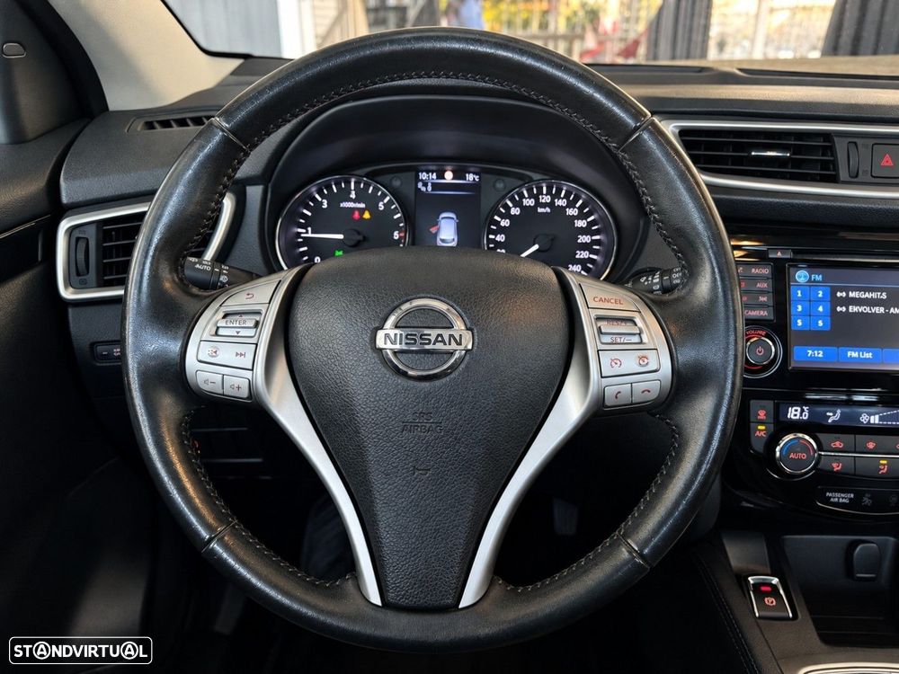 Nissan Qashqai 1.6 dCi Tekna Premium - 17