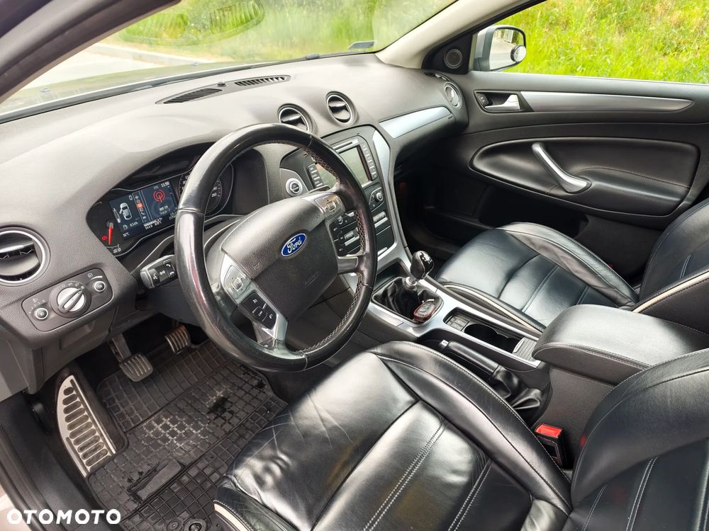 Ford Mondeo 1.6 TDCi Titanium - 9