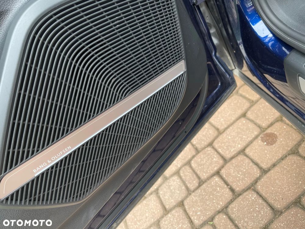 Audi Q5 40 TDI quattro S tronic S line - 24
