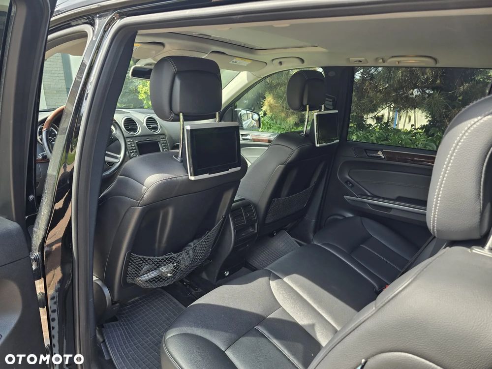 Mercedes-Benz GL 350 BlueTEC - 11
