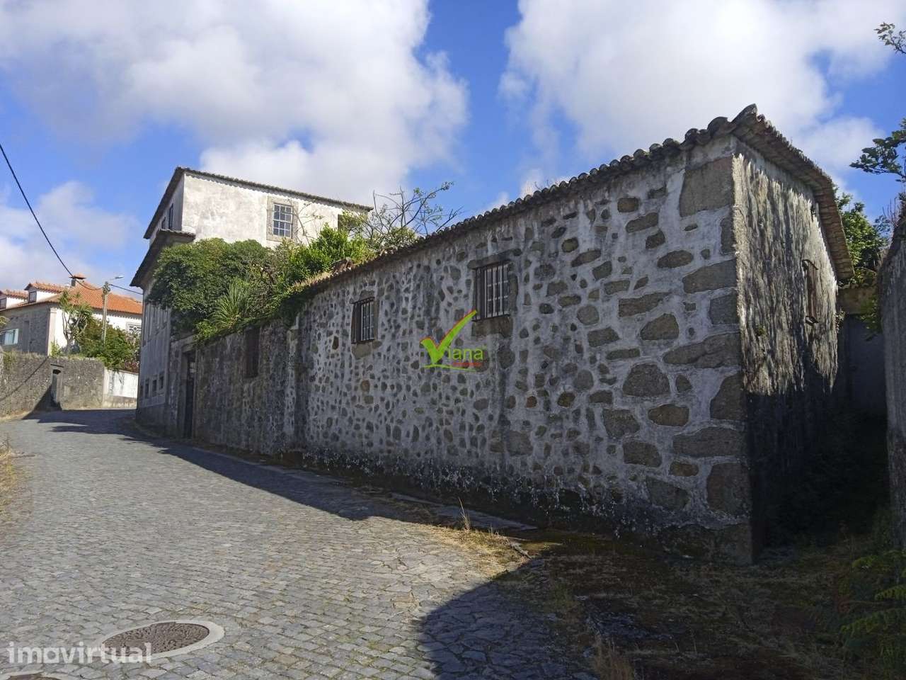 Quinta em Terroso, a 5 km. da Póvoa de Varzim - Grande imagem: 2/48