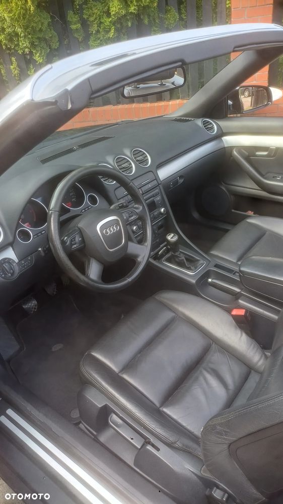 Audi A4 Cabrio - 8