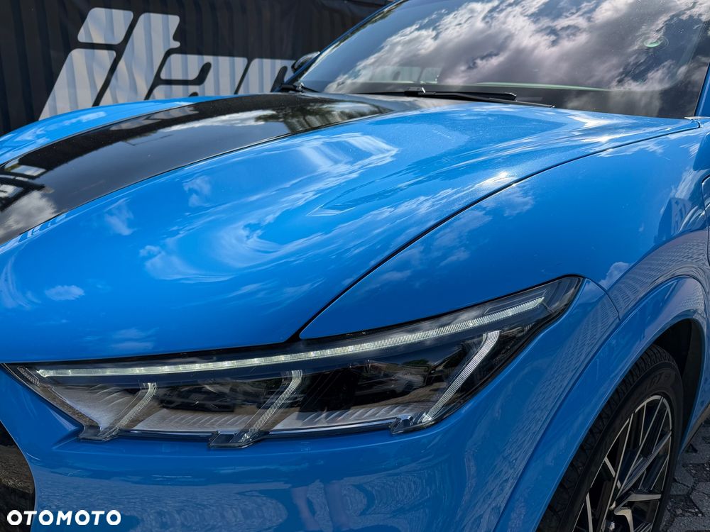 Ford Mustang Mach-E AWD GT - 2