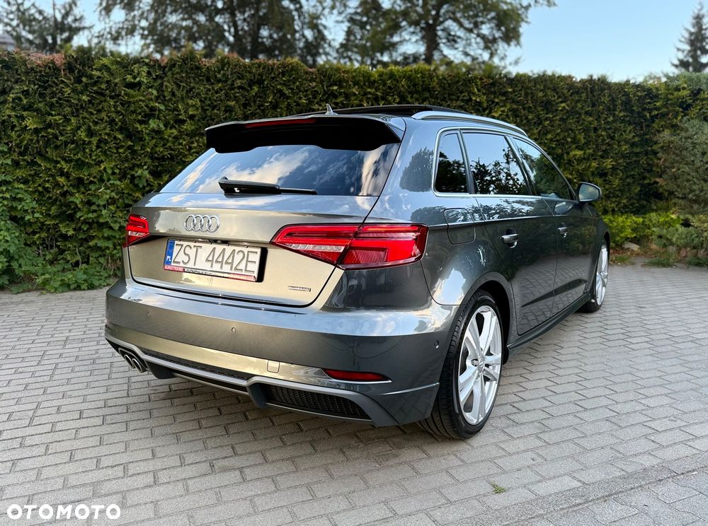 Audi A3 Sportback 2.0 TDI (clean diesel) quattro S tronic S line Sportpaket - 4