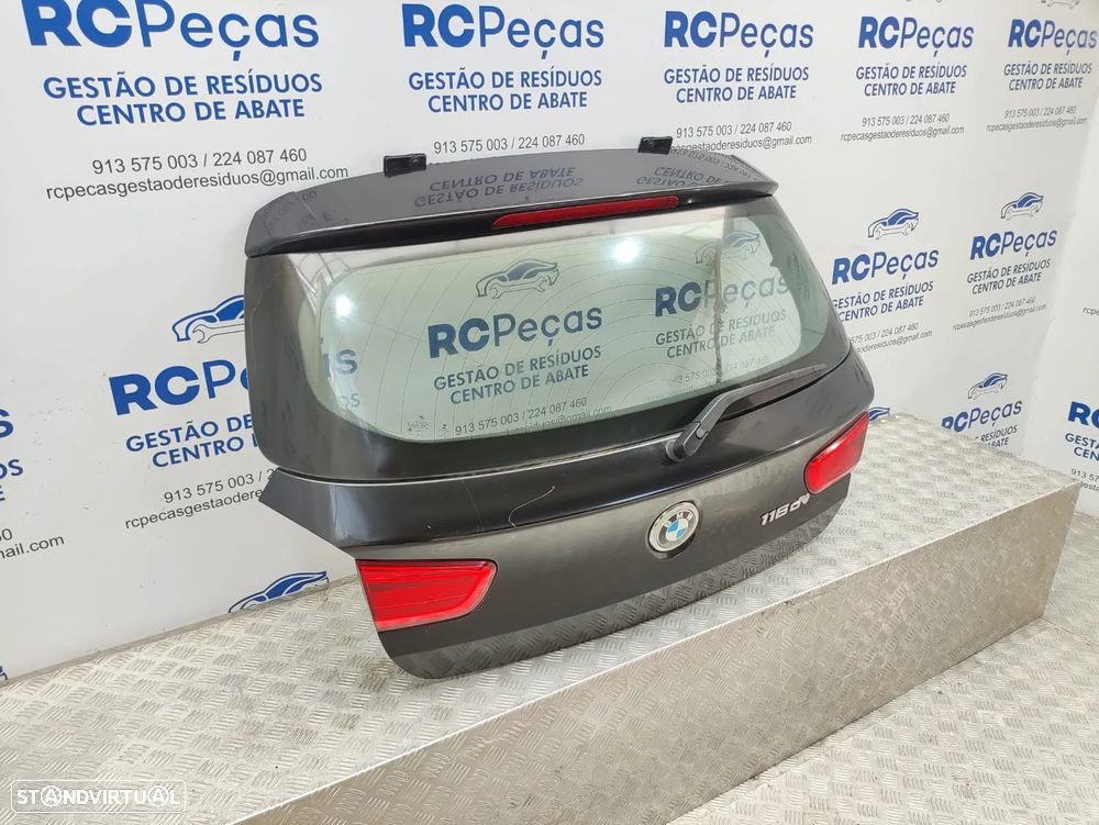 Porta Tampa de Mala BMW Serie 1 F20 F21 LCI - 8