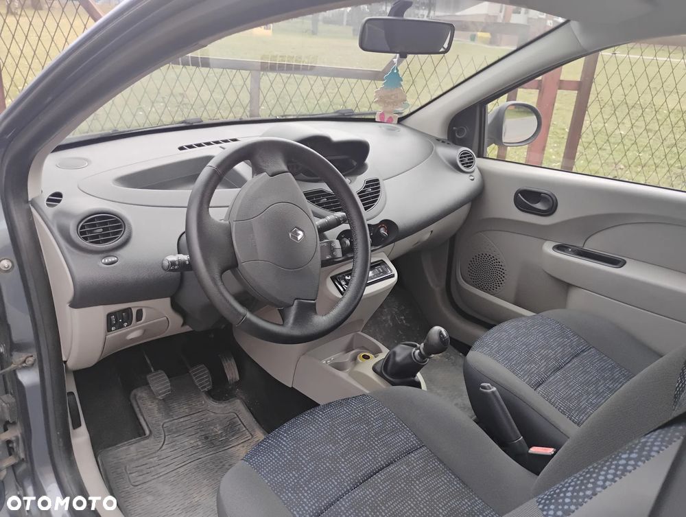 Renault Twingo - 4