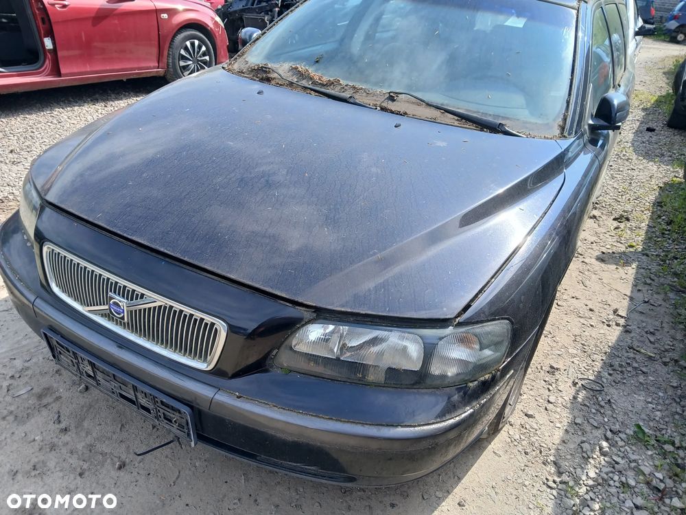 volvo V70 silnik 2.4 D D5244T skrzynia M56L2 napęd sanki belka wahacz wahacze zacisk zaciski - 1