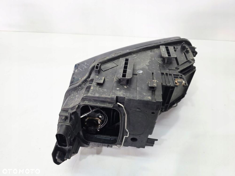 REFLEKTOR LAMPA PRAWY PRZÓD AUDI Q5 8R 8R0941004M UK - 11