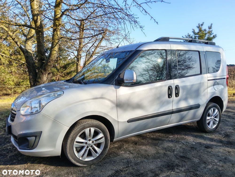 Opel Combo - 1