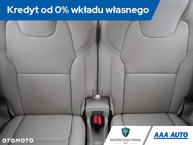 Volvo XC 90 - 24