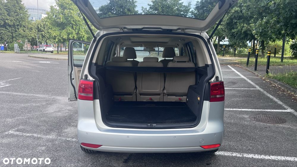 Volkswagen Touran - 7