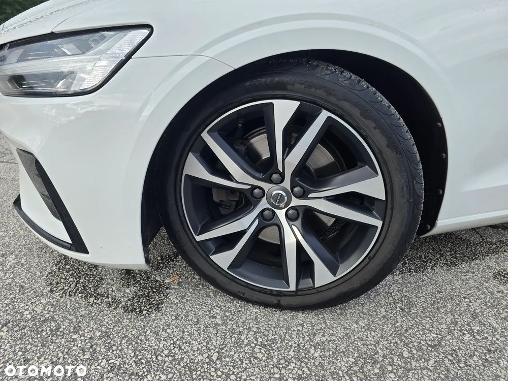 Volvo S60 T4 R-Design - 12