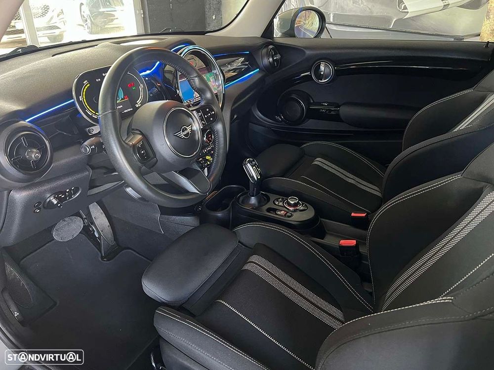 MINI 3 Portas Cooper SE Classic - 8
