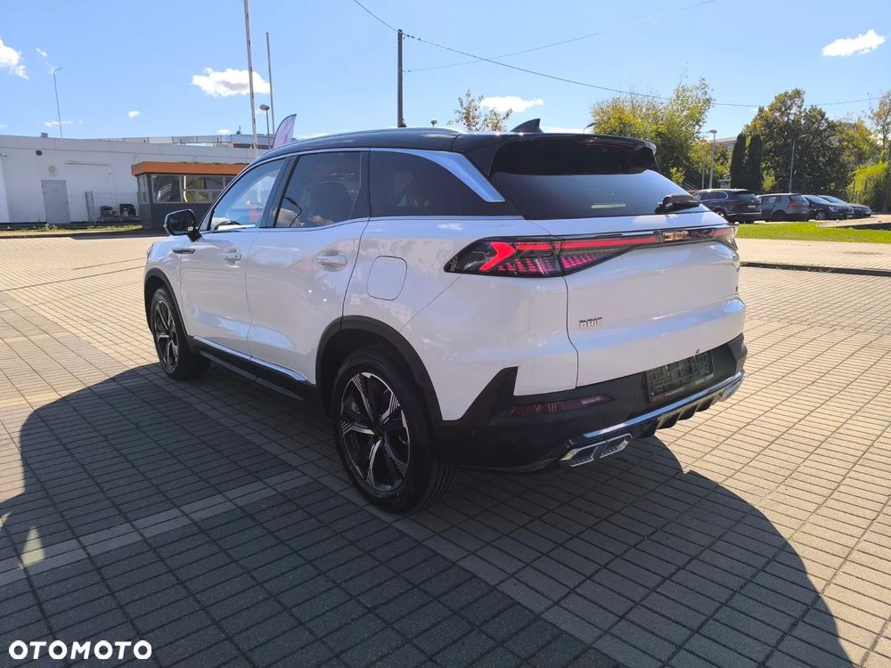 BAIC 7 1.5T Luxury DCT - 13