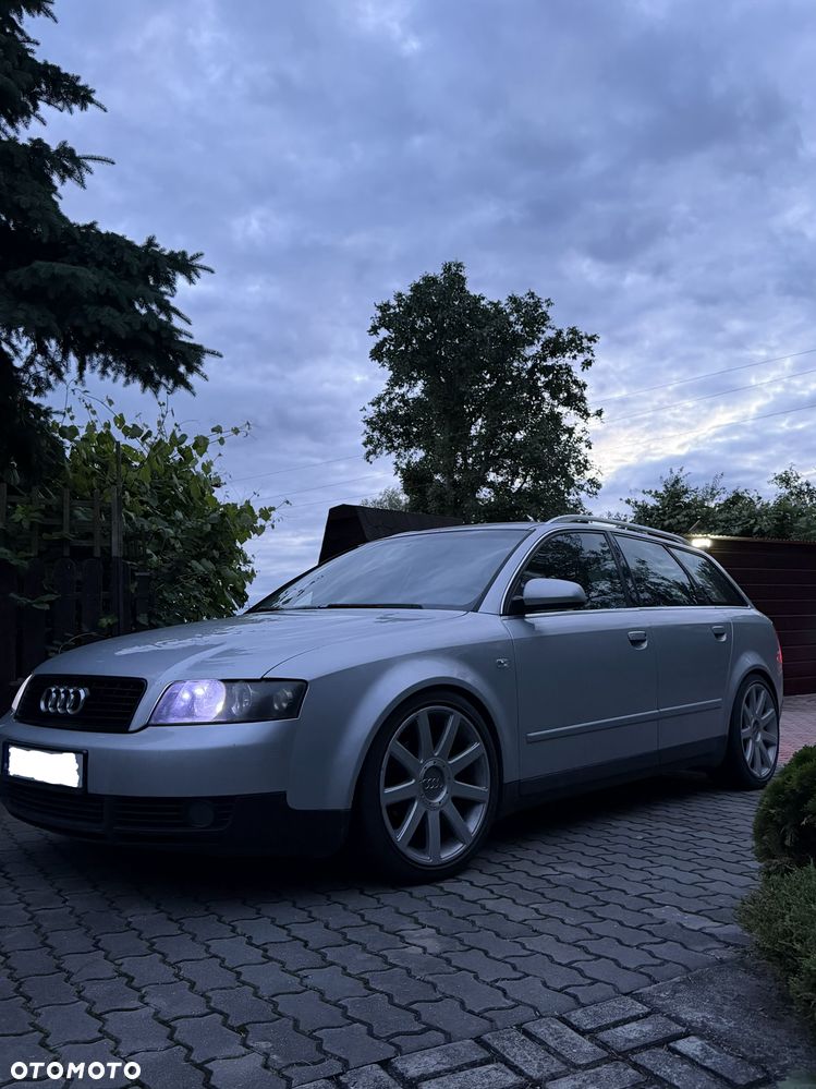 Audi A4 Avant - 6