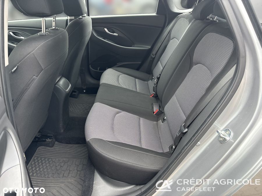 Hyundai i30 1.5 DPI Classic + - 14