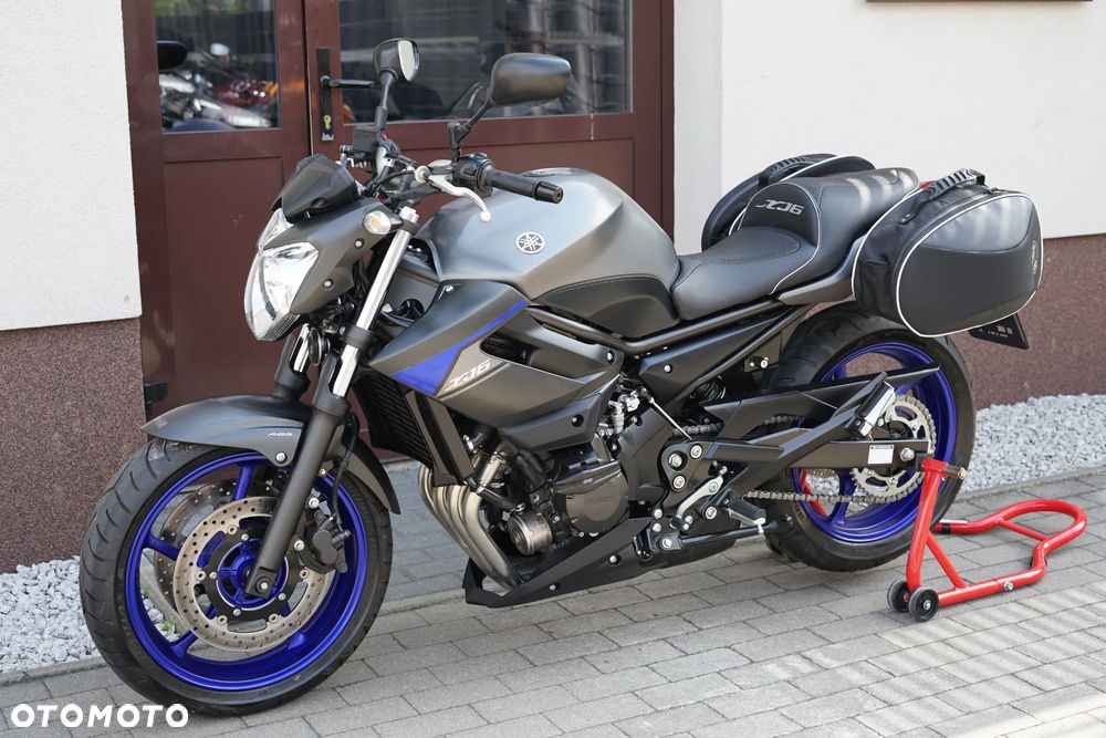 Yamaha XJ - 22