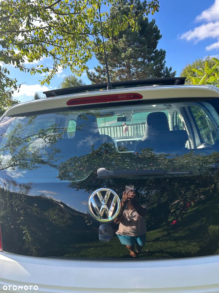 Volkswagen up! - 10
