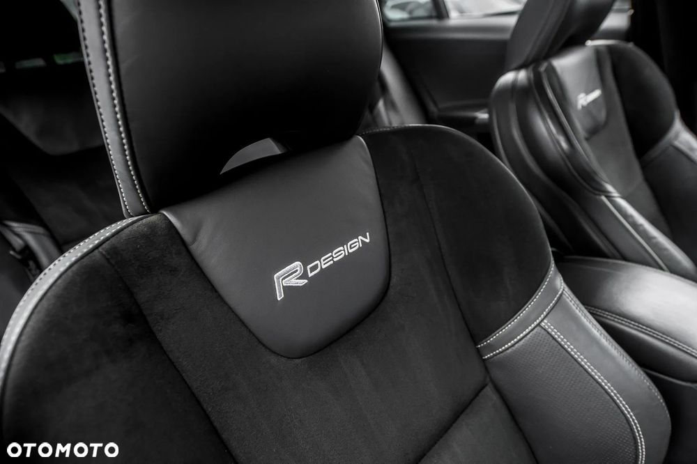 Volvo V60 D4 Drive-E R-Design Momentum - 22