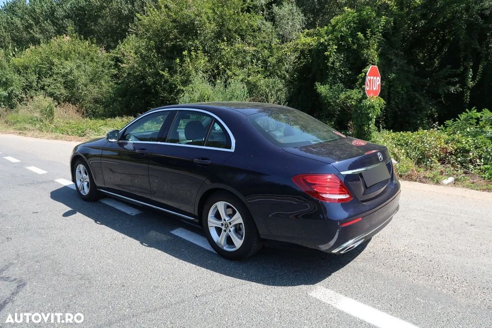 Mercedes-Benz E 250 9G-TRONIC Avantgarde - 5