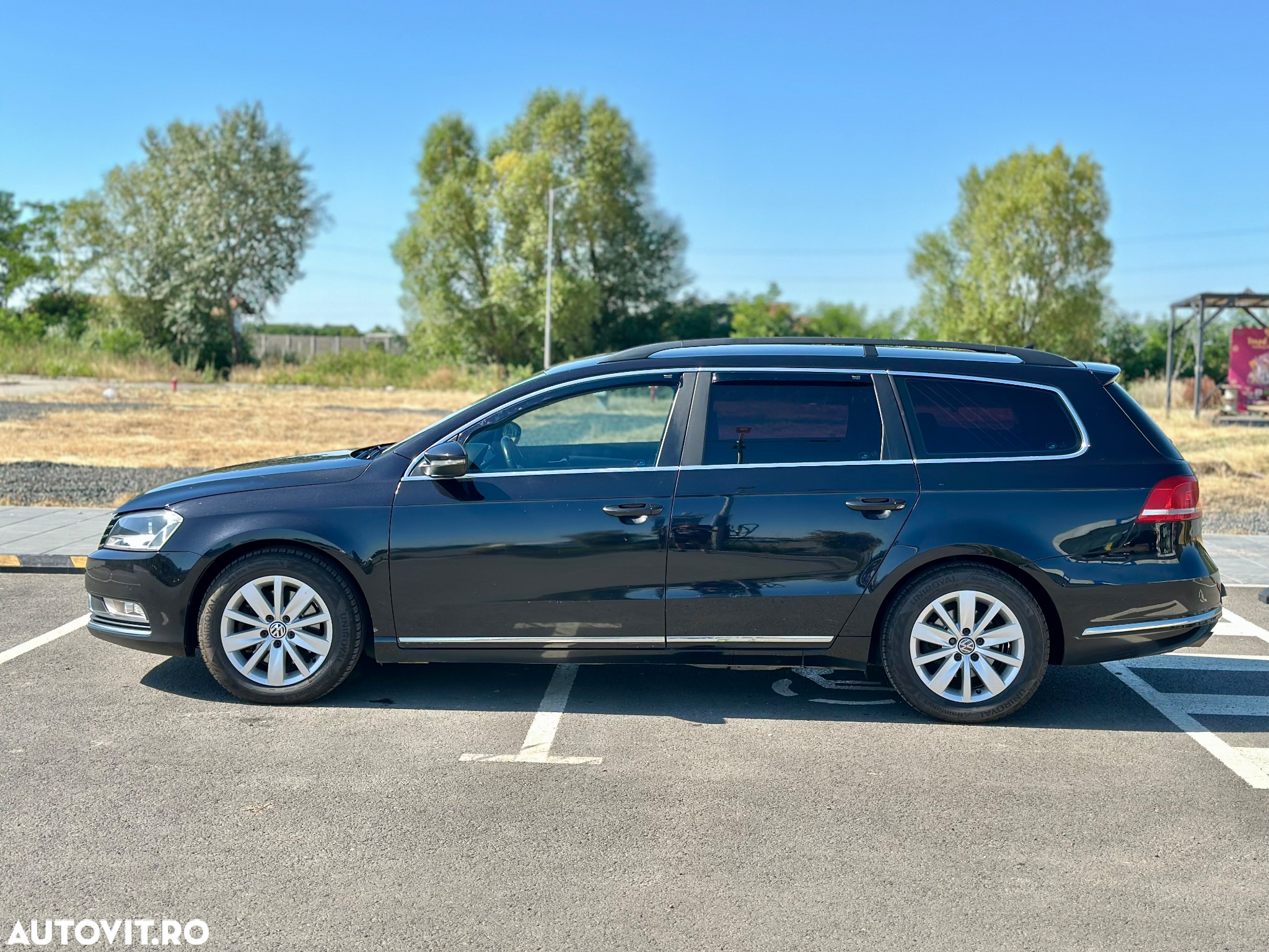 Volkswagen Passat Variant 2.0 TDI BlueMotion Technology Comfortline - 2
