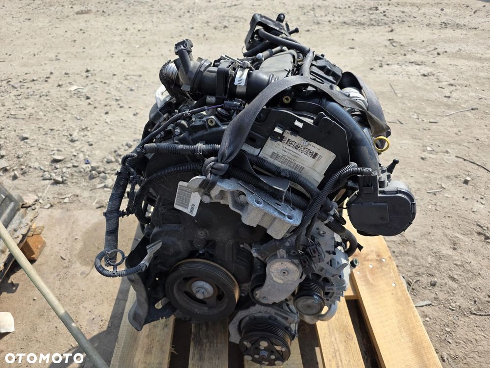 SILNIK KOMPLETNY VOLVO C30 S40 V50 S60 V60 D4162T - 4