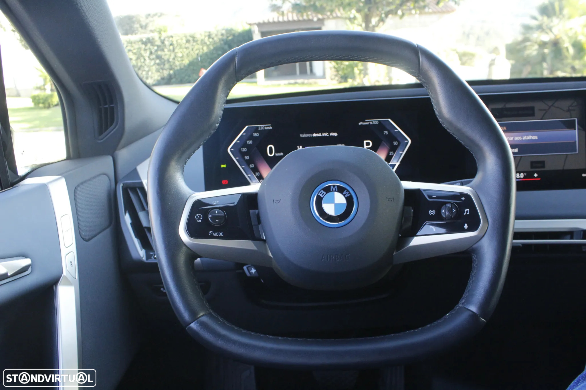 BMW iX xDrive 40 Pack Desportivo - 18