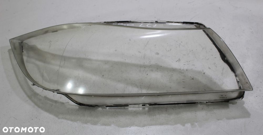 KLOSZ LAMPY PRAWY BMW E90 E91 LIFT H7 WERSJA EUROPEJSKA