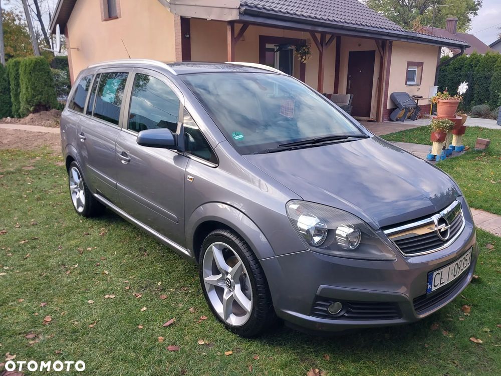 Opel Zafira 1.8 - 6