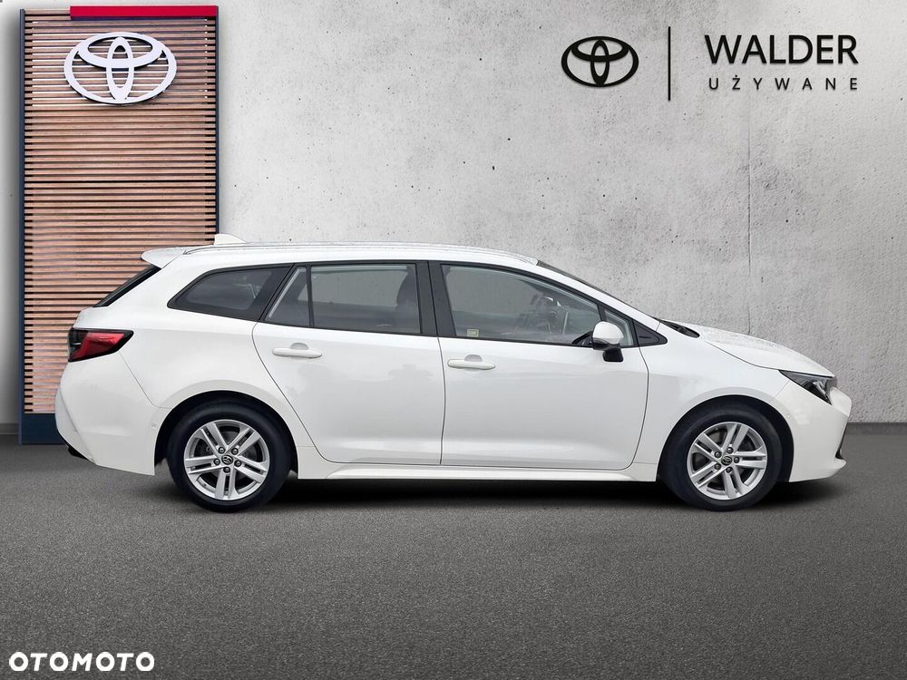 Toyota Corolla 2.0 Hybrid Comfort - 6