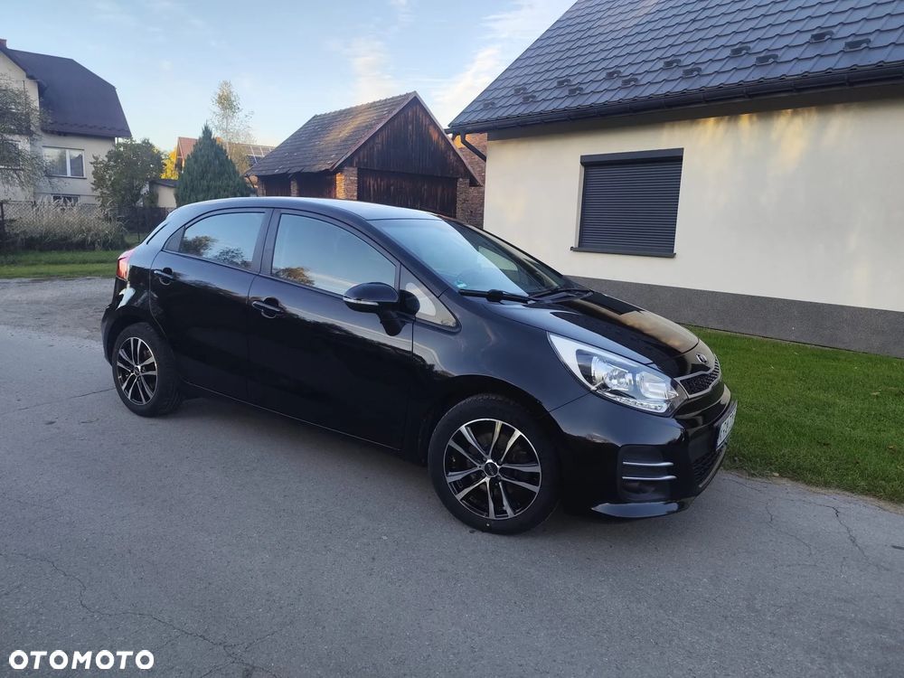 Kia Rio - 26