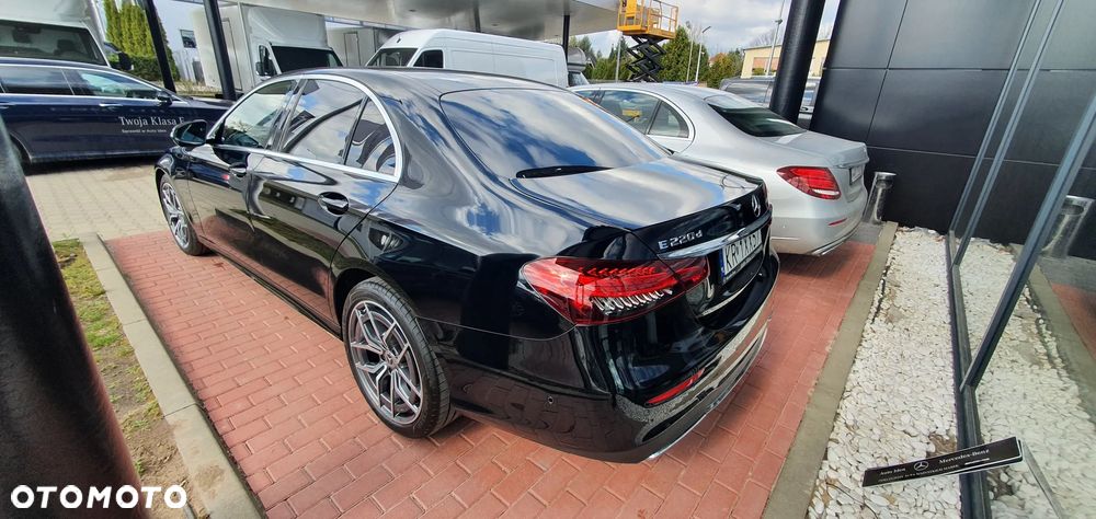 Mercedes-Benz Klasa E - 4