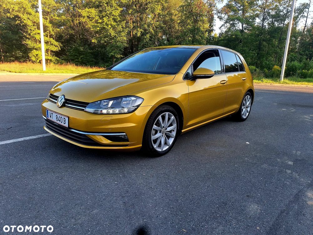 Volkswagen Golf - 2