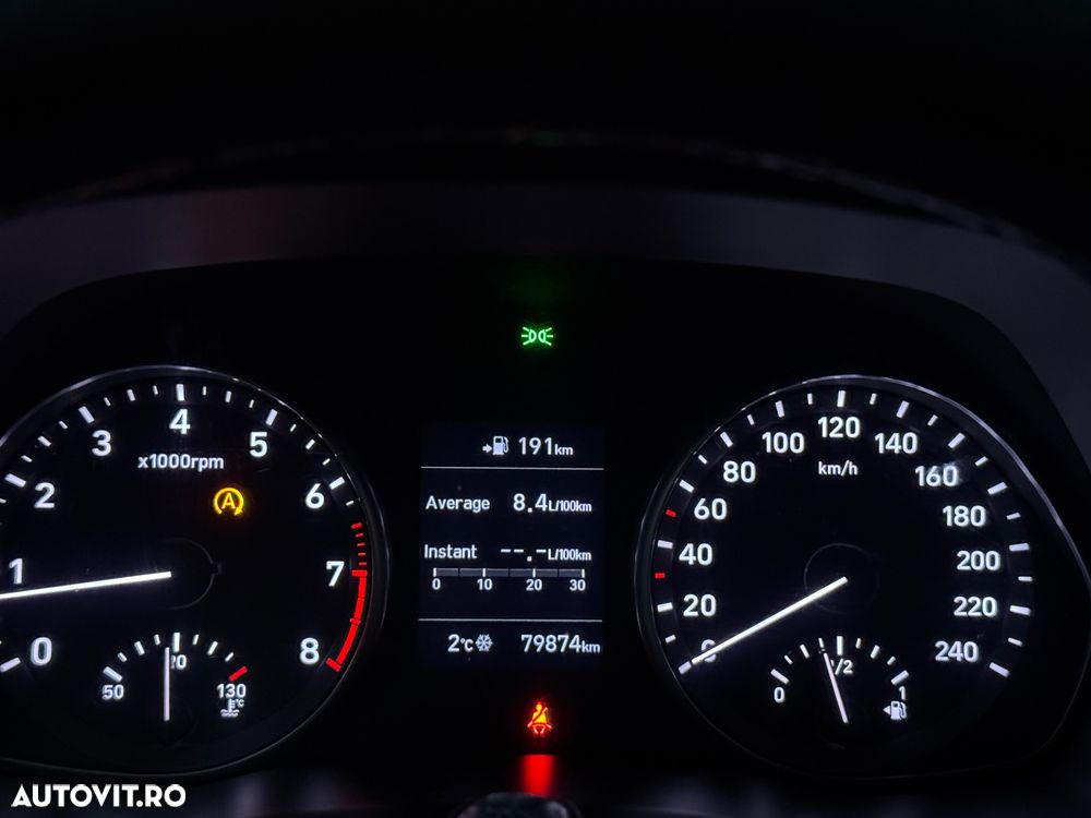 Hyundai i30 1.4 100CP 5DR M/T Comfort - 16