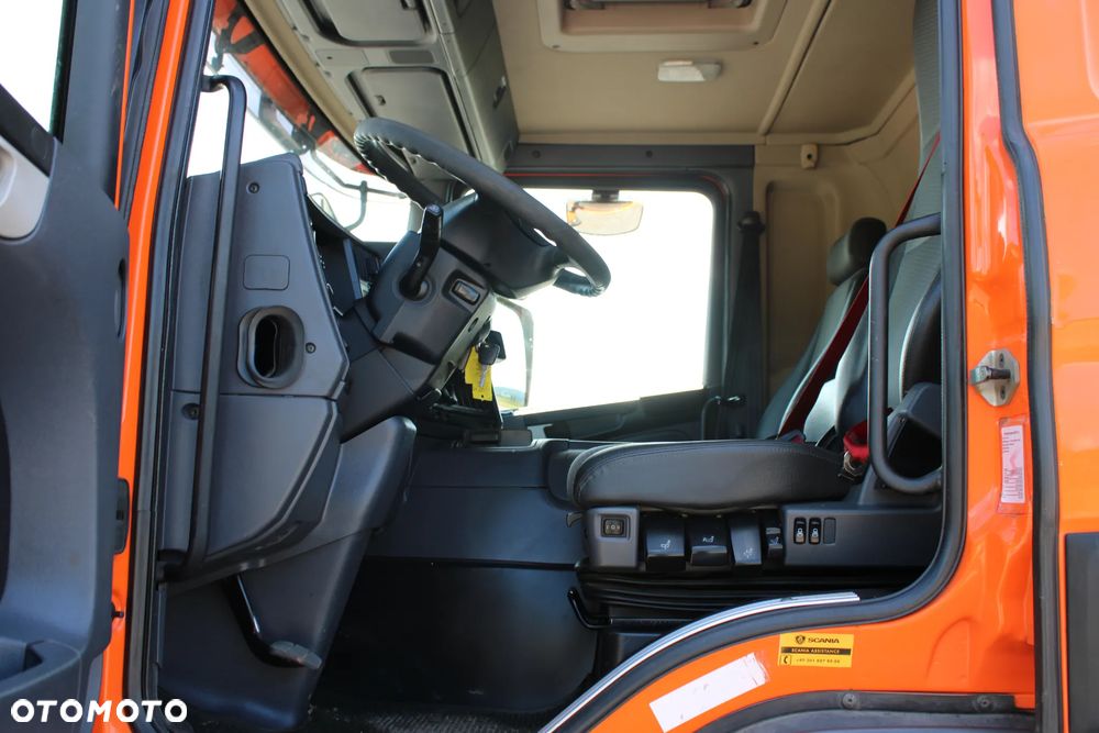 Scania P280 OPTICRUISE Automat ze sprzęgłem Niski przebieg tylko 256 000 km Blokada mostu Rama Beczka Asenizacyjna Hakowiec Wywrotka HDS - 5