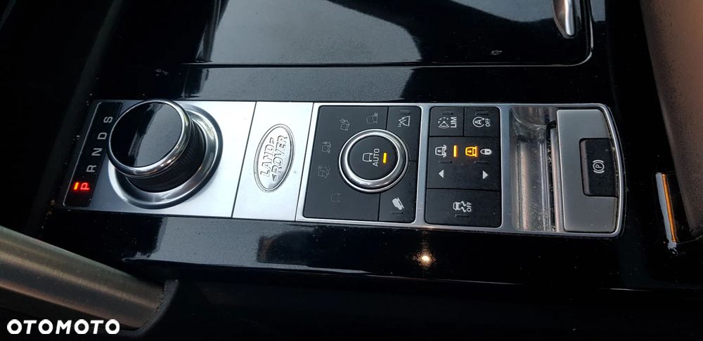 Land Rover Discovery 2.0 SD4 HSE - 16