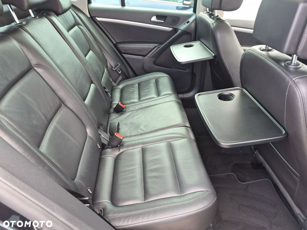 Volkswagen Tiguan - 26