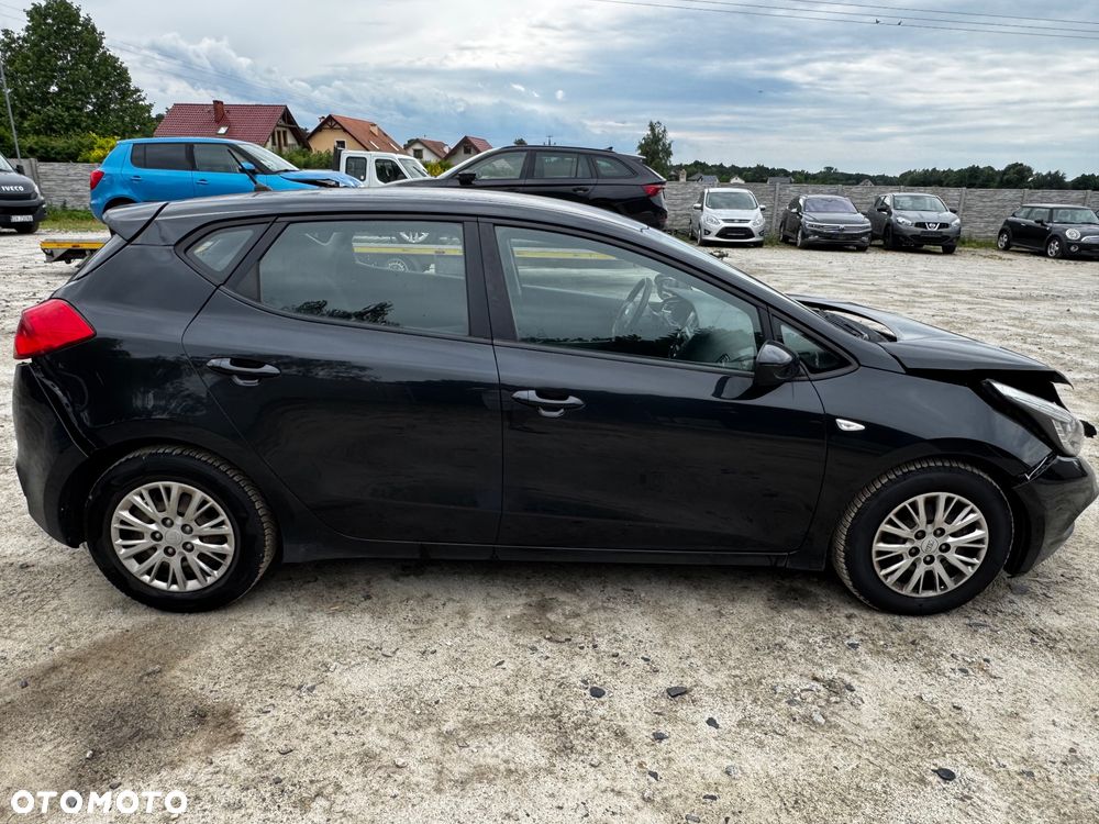 Kia Ceed 1.4 CVVT - 4