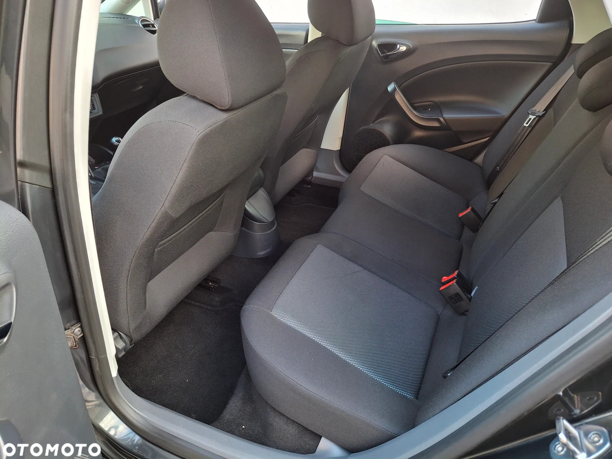 Seat Ibiza 1.4 16V Sport - 11