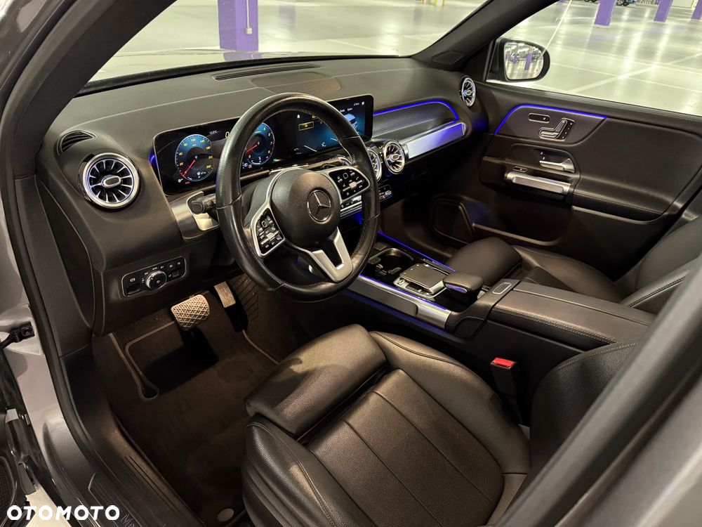 Mercedes-Benz GLB 250 4Matic 8G-DCT - 38