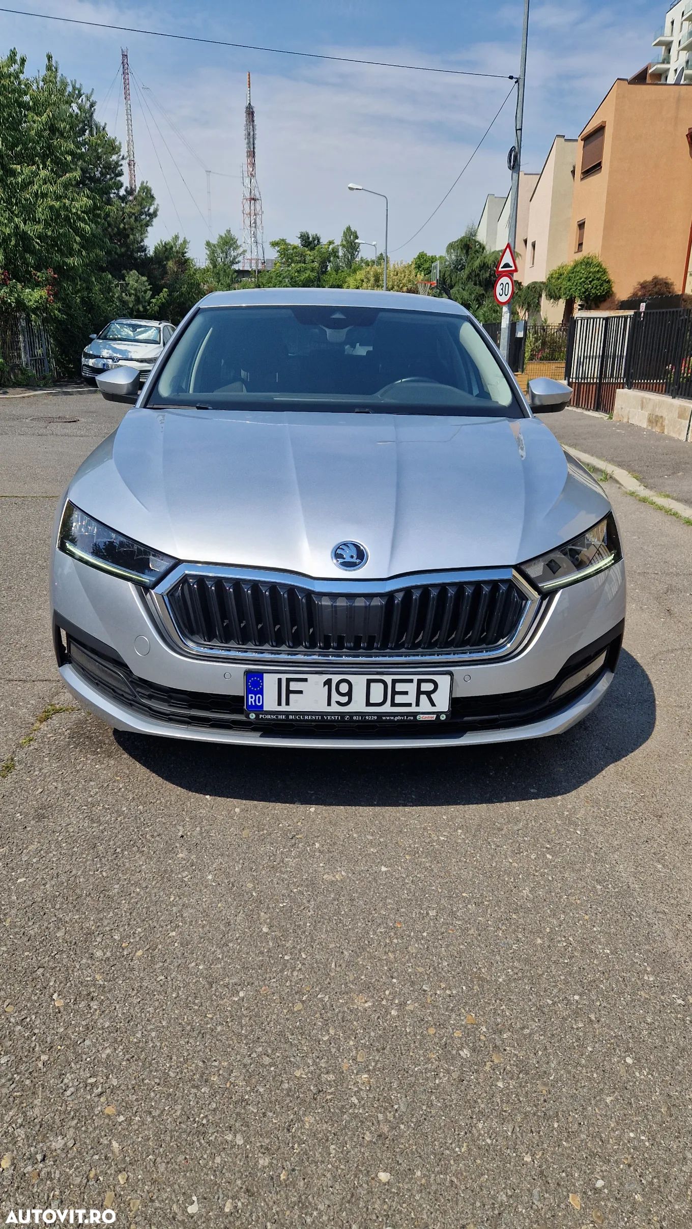 Skoda Octavia - 1