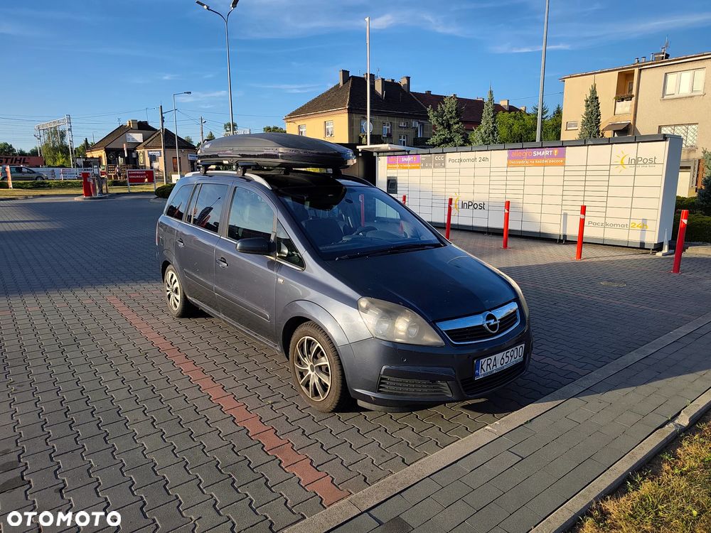 Opel Zafira 1.9 CDTI Cosmo - 1