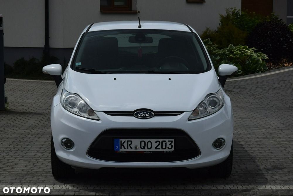 Ford Fiesta - 2