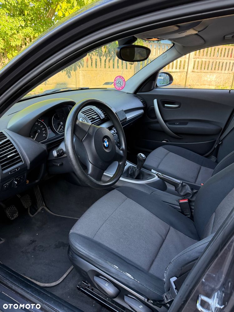 BMW Seria 1 120d - 7